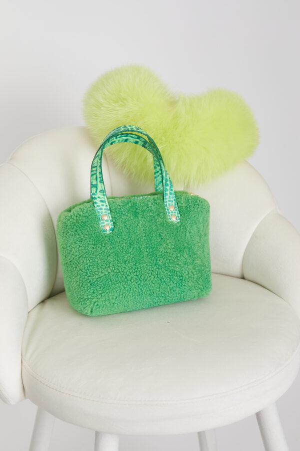 24/25 Mini bag in shearling verde - immagine 3